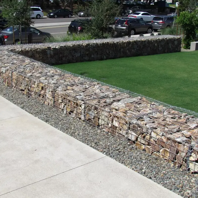 Gabion Walls in Ipswich Gardens: Retaining, Raised Beds, and Boundaries