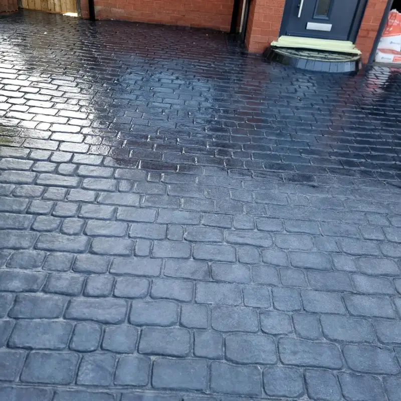Pattern imprinted concrete driveway in Ipswich
